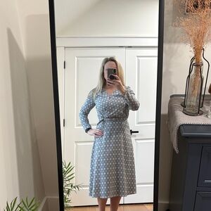 Ann Taylor Gray Floral Long Sleeve Dress